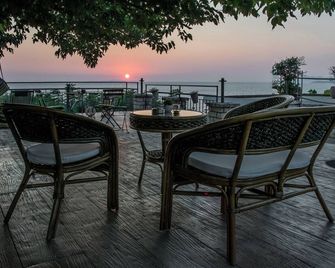 Hotel Agios Thomas - Ligia - Balcony