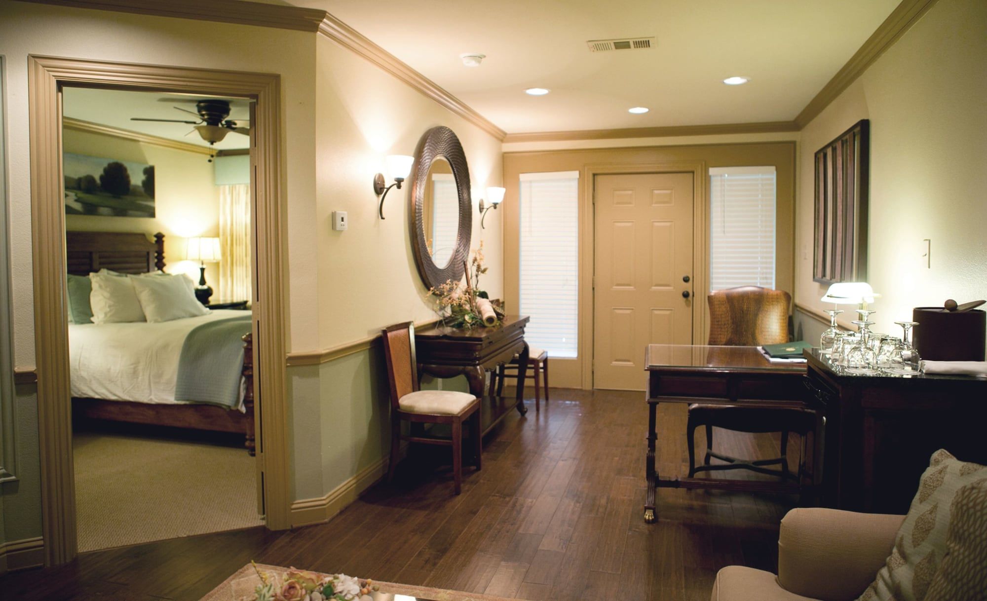 The Sanford House Inn & Spa - Arlington