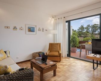 Matur I by An Island Apart - Machico - Huiskamer