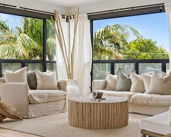 Salta - Byron Bay - Obývací pokoj