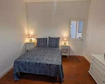 Gîte familial en Sologne près de la Loire, parfait pour cyclistes et accueil chevaux, tout compris - FR-1-590-414 - Châteauneuf-sur-Loire - Chambre