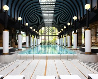 Victoria Jungfrau Grand Hotel & Spa - Interlaken - Bể bơi