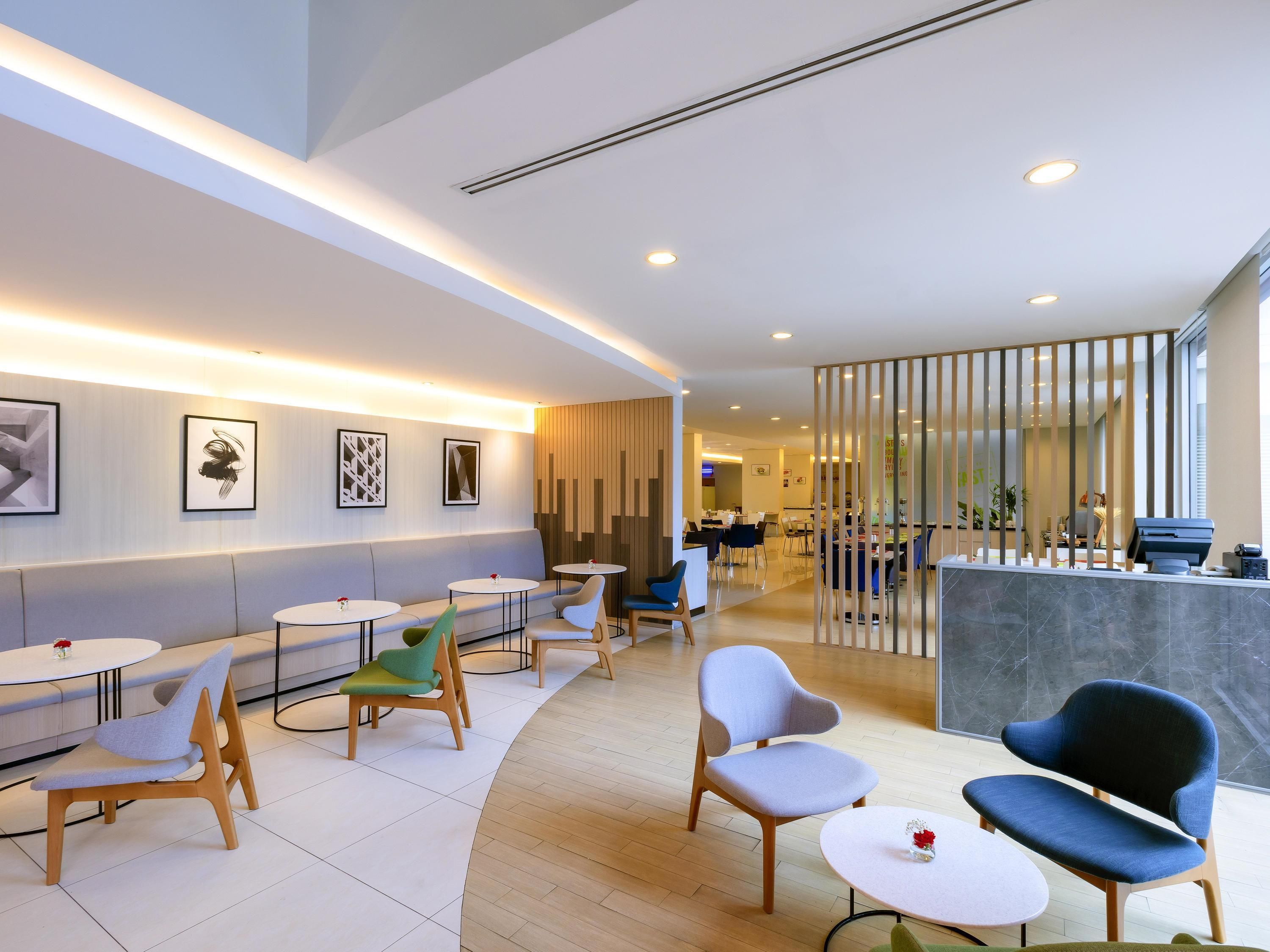 Ibis Bangkok Sathorn - בנגקוק - מסעדה