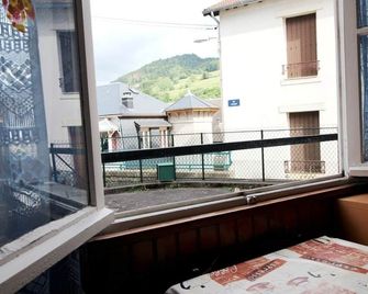 Sancy Ground Floor - La Bourboule - Balcon