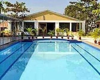 Angels Resort - Alto Porvorim - Pool