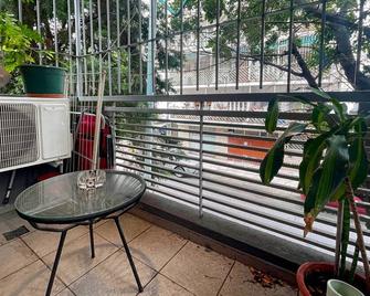 Cozy Studio in Caballito Your Gateway to Buenos Aires - Buenos Aires - Balkon