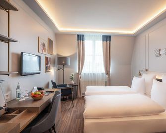 Seetelhotel Pommerscher Hof - Heringsdorf (Meclemburgo-Pomerania Anteriore) - Camera da letto