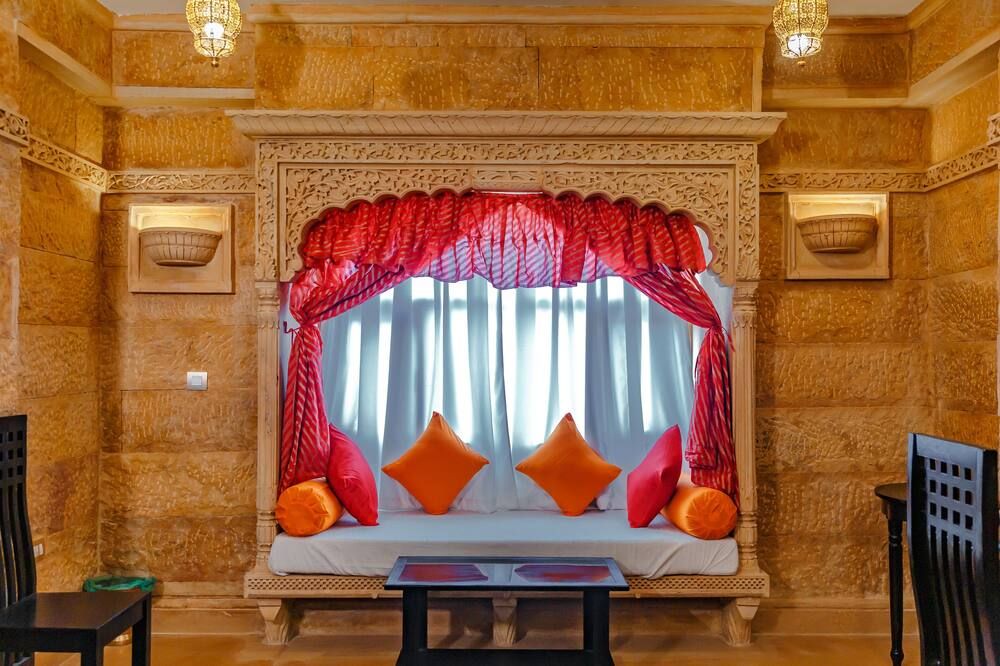Hotel Lal Garh Fort And Palace - ג'יסלמר