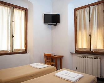Albergo Vittoria - Busalla - Habitación