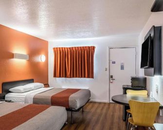 Motel 6 Baltimore Downtown - Baltimore