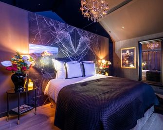 Balnéo, sauna et de nombreuses surprises - Rouen - Slaapkamer