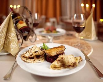 Boutique Hotel Maraton - Košice - Comida