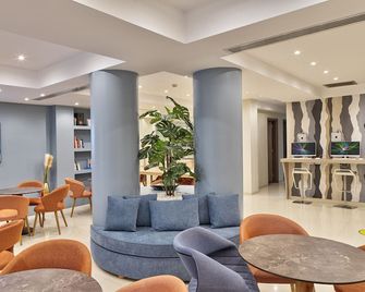Phidias Piraeus Hotel - Piräus - Lounge
