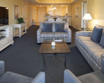 Waterside by Spinnaker Resorts - Hilton Head Island - Living room