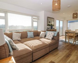 Awel-Y-Mor - Holyhead - Salon