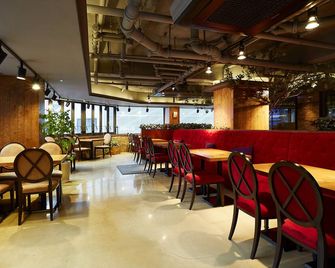 NINE TREE BY PARNAS SEOUL MYEONGDONG 1 - Seúl - Restaurante