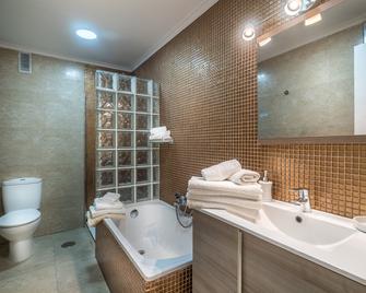 Apartamentos Las Brisas - Santander - Salle de bain