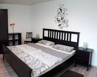 Ferienwohnung Seibt - Plettenberg - Schlafzimmer