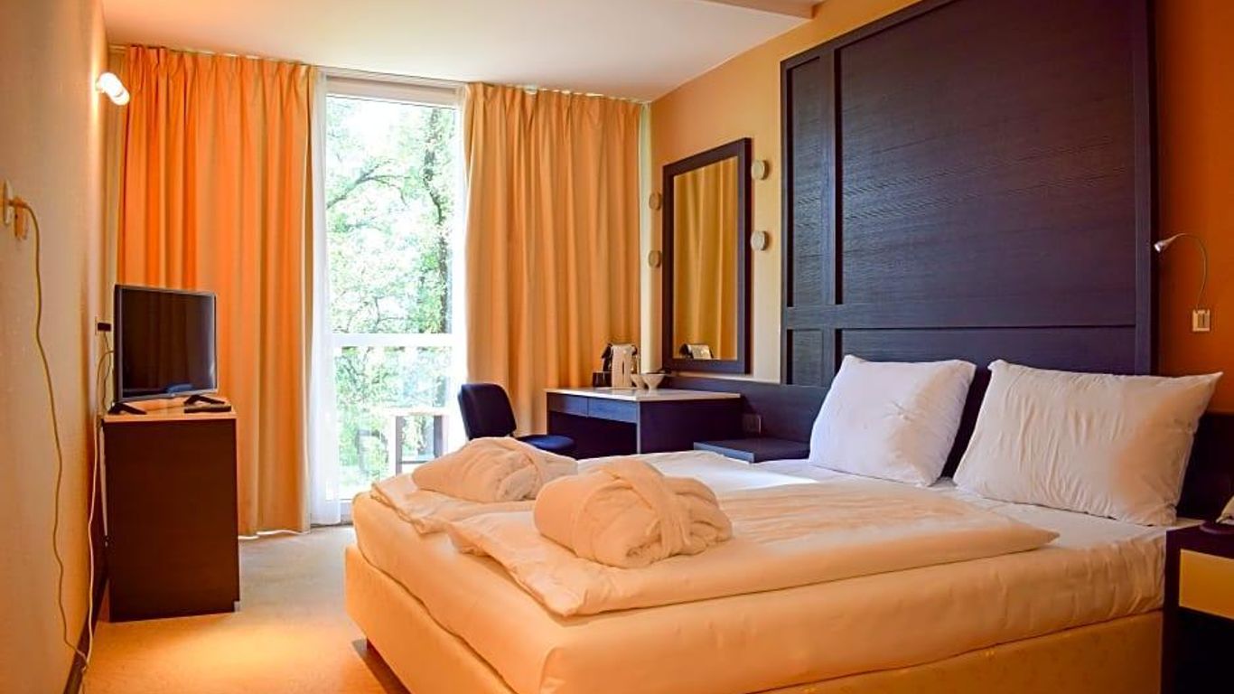 ويندام جراند نوفي فينودولسكي ريزورت