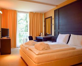 Apartments Grand Novi Vinodolski Resort - Novi Vinodolski - Schlafzimmer