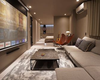 Tabisai Luxe - Fukuoka - Living room
