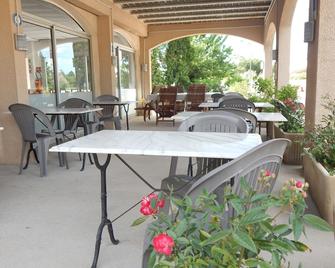 Acapella Hôtel & Appartements - Argelès-sur-Mer - Patio