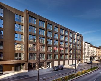 Apartments Skyreach - Essen - Building