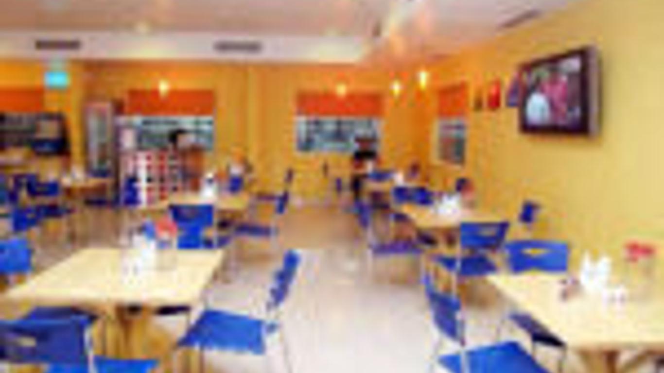 Ginger Pune - Pimpri