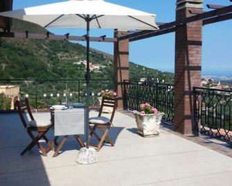 Terrazza sul mare - Arnasco - Balcón