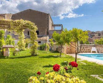 Villa Rosaria Rooms - Noto - Pool