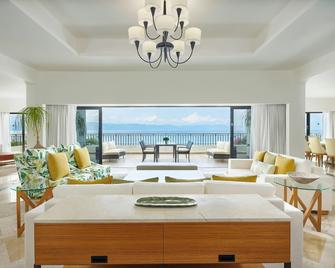 ماريوت بويرتو فالارتا ريزورت آند سبا - بورتو فولارتا - غرفة معيشة