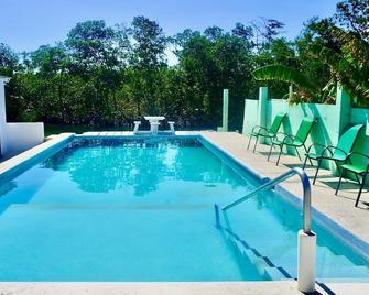 See Belize Vacation Rentals - Belize City - Pool