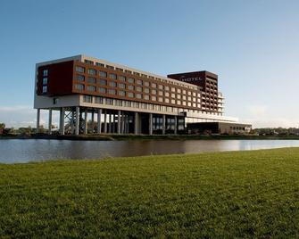 Van Der Valk Hotel Zwolle - Zwolle - Gebouw