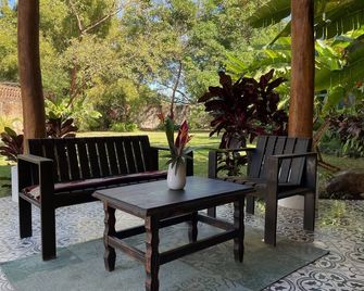 Private Oasis! New Casita With Parking, Garden And Outdoor Kitchen! - Lo de Marcos - Patio