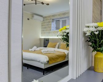 Viva Hotel Hostel - Bishkek