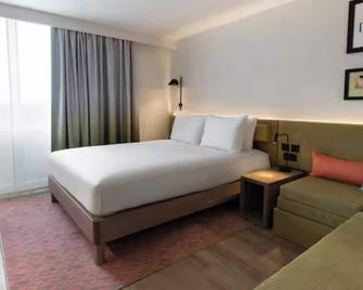 Hampton by Hilton Istanbul Sisli - Istanbul - Bedroom