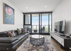 Domi Serviced Apartments - Glen Waverley - Living room
