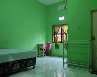 Hotel O Penginapan Syariah Al Syifa - Kendari