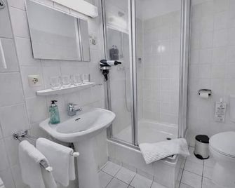 Hotel Am Ratshof - Halle