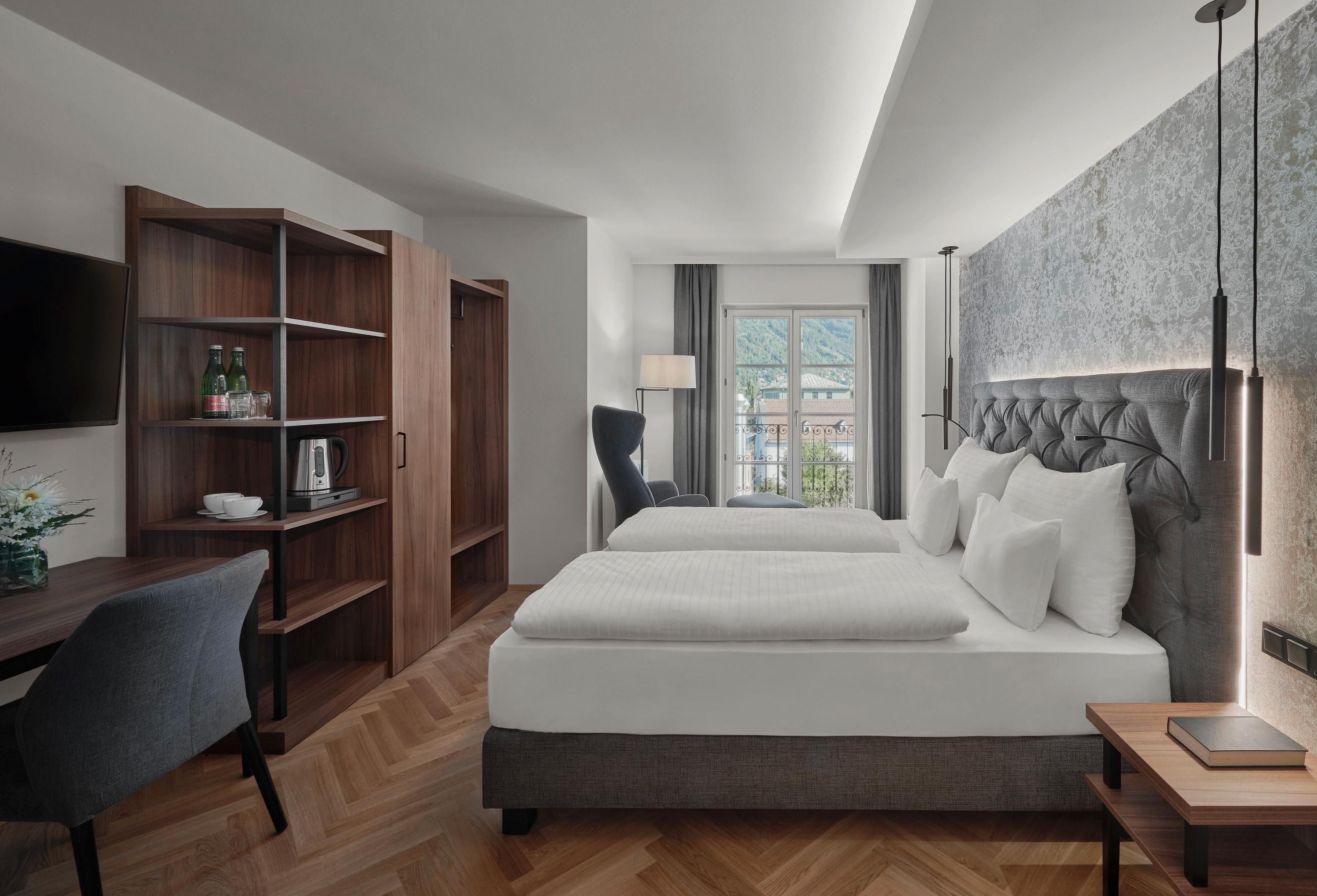 Hotel Schwarzer Adler Innsbruck - אינזברוק - חדר שינה