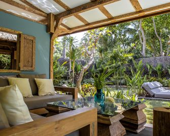 Kuno Villas - Pemenang - Patio