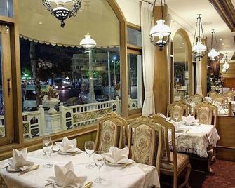 Methavalai Residence - Bangkok - Restaurant
