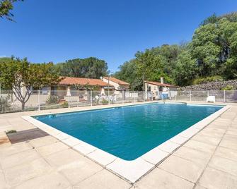 Gite 3 entre 2 et 4 personne - Reynes - Piscina