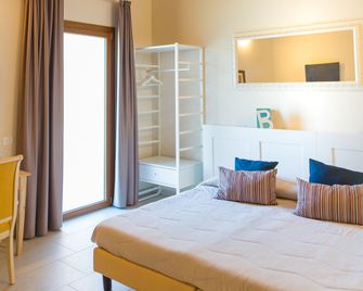 Guest House Bella Onda - טסרה