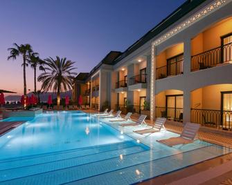 Alaaddin Beach Hotel - Adult Only - Alanya - Piscina