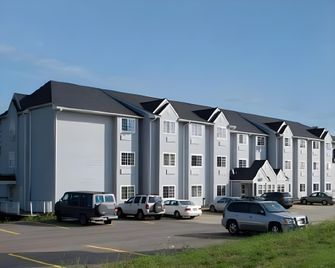 St Clair Inn and Suites - Saint Clairsville - Gebouw