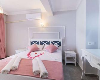 Karia Konuk Evi - Selimiye - Bedroom
