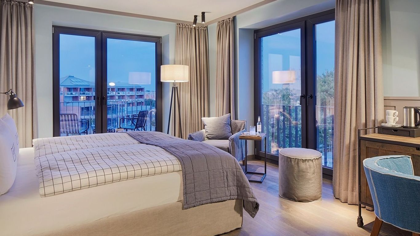 Lighthouse Hotel & Spa