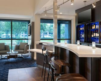 Courtyard by Marriott West Palm Beach - ווסט פאלם ביץ' - בר