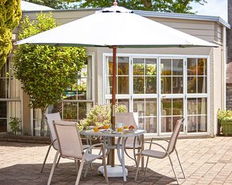 Turangi Leisure Lodge - Turangi - Patio